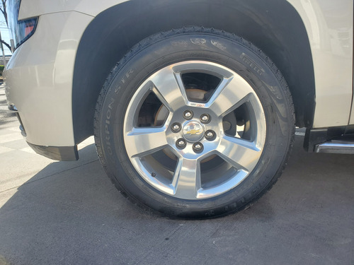 Chevrolet Suburban 5.3 Ltz V8 4wd 2da Cubo At