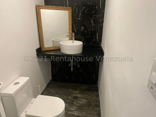 Imagen 15 de 30 de Espectacular Casa Totalmente Remodelada Los Naranjos Del Cafetal Anais 22-7139