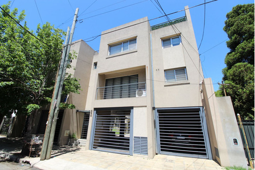 Duplex 4 Ambientes Complejo Privado Piscina Quincho