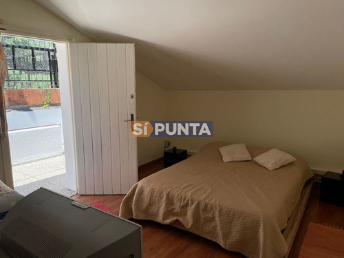 Imagen 25 de 30 de Casa En Venta - Cantegril