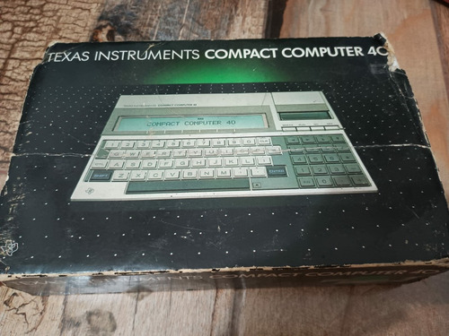 Vintage 1982 Texas Instruments Compact Computer 40model Cc40