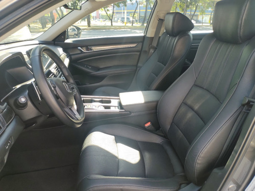 Imagen 7 de 15 de Honda Accord Touring 2019 Gris