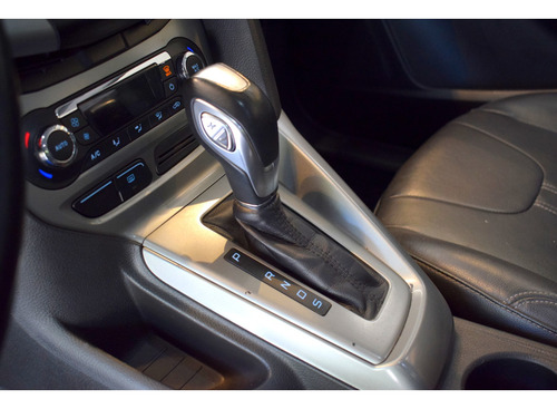 Ford Focus 2.0 SE 16V FLEX 4P POWERSHIFT