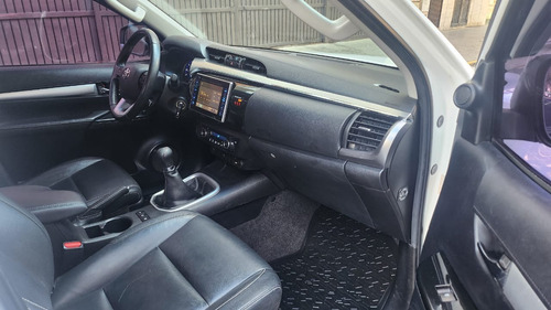 Toyota Hilux Pick-Up 2.8 Cd Srv Pack 177cv 4x2