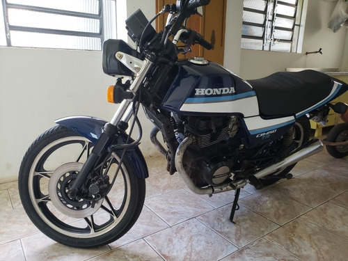 Imagem 5 de 5 de Honda Cb450
