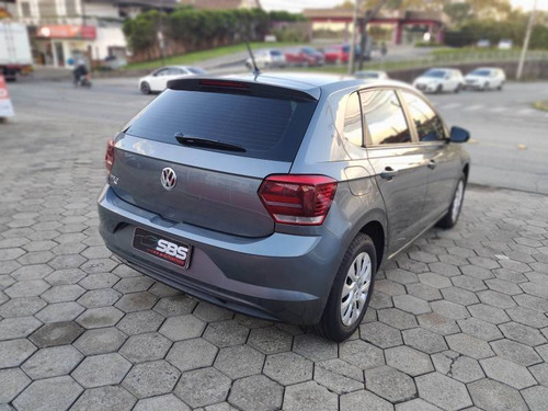 Imagem 4 de 8 de Volkswagen Polo 1.0 12v