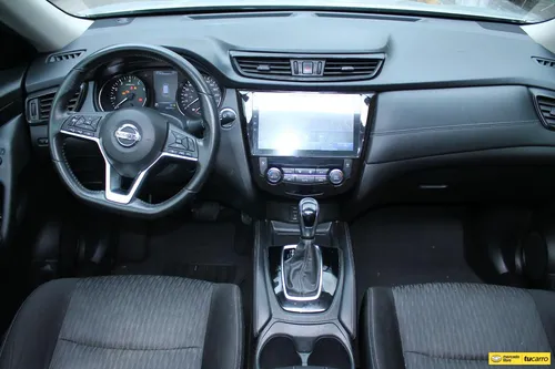 Nissan X-Trail 2.5 ADVANCE TP 4X2