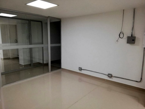 Imagen 5 de 12 de Oficina En Arriendo En Medellín Sector Suramericana