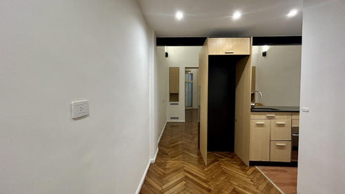 Alquiler Departamento 2 Ambientes Pb, Gran Patio. Recoleta.