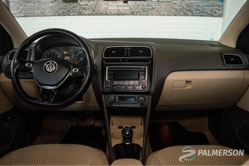 Imagen 14 de 15 de Volkswagen Polo 1.6 Comfortline 2017