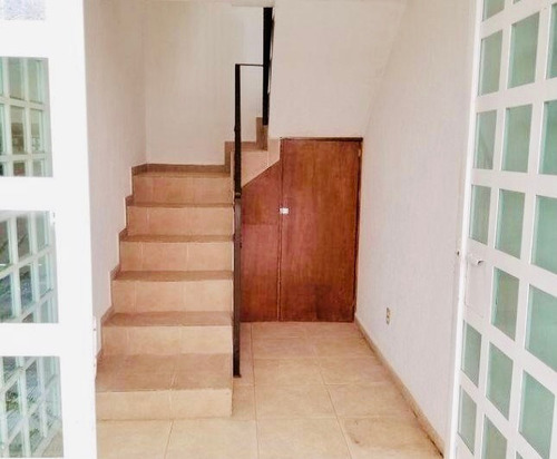 Imagen 10 de 11 de Renta Townhouse 2 Pisos Lomas Del Chamizal Cas_2411 Oa