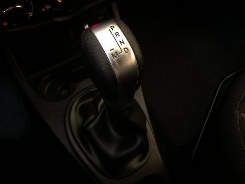 Imagem 7 de 13 de Duster Dynamique 1.6 Aut. Cvt Branca Completa Impecável