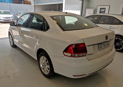 Imagen 6 de 17 de Volkswagen Polo 1.6 16v