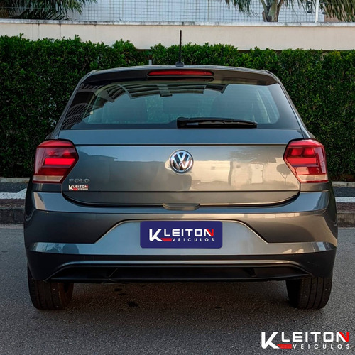 Imagem 4 de 15 de Volkswagen Polo 1.0 Mpi Total Flex Manual