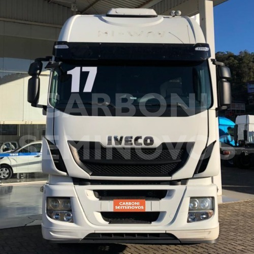 Imagem 1 de 8 de Iveco Hi Way 600s44 6x2, Ano 2016/2017