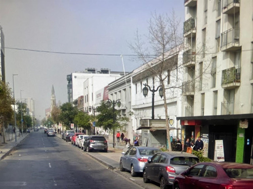 Edificio Con Anteproyecto Ejército / Metro Los Héroes
