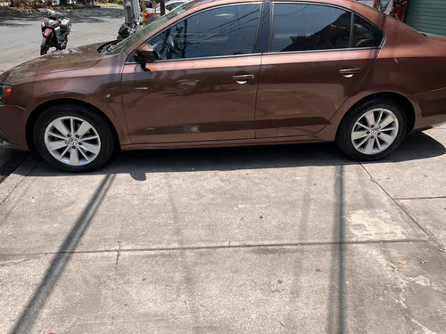 Volkswagen Jetta 2.5 Trendline Mt