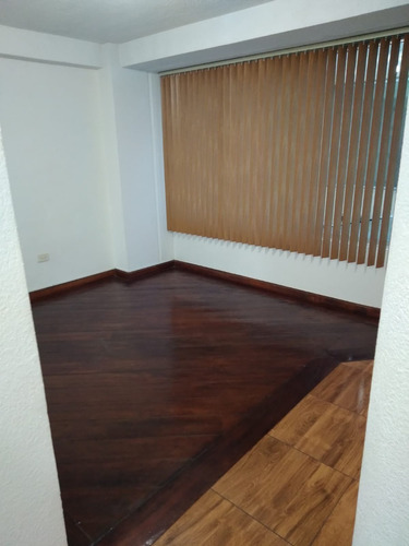Imagen 3 de 4 de Suite De 1 Dormitorio En El Norte De Quito, Sector La Y.