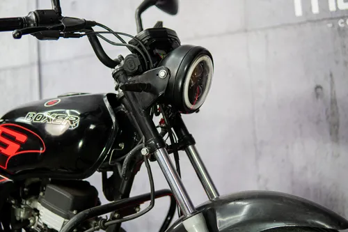 Bajaj Boxer 100 2023