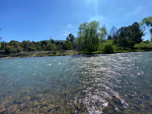 Terreno Plano Con Cerco Y Acceso Proximo Al Rio Claro