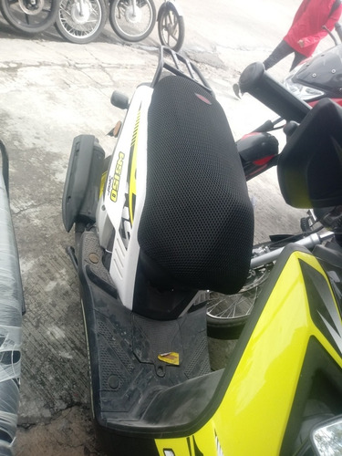 Imagen 3 de 4 de Funda Malla Termica De Asiento Ws150 Sport Italika Motoneta