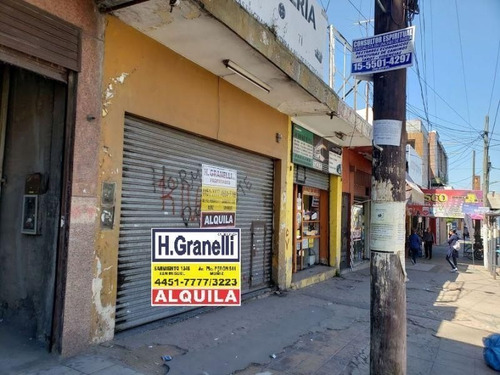 Imagen 2 de 5 de Local | Av. Ricardo Balbin Al 1600