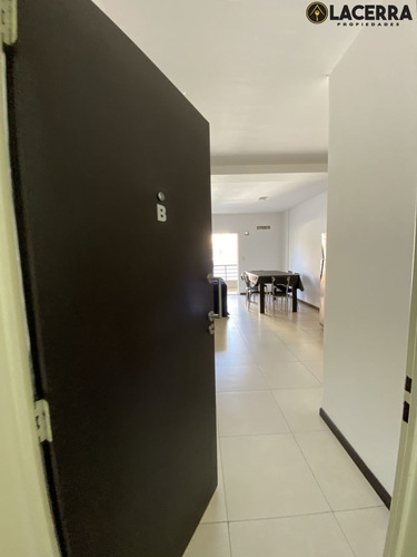 Imagen 2 de 18 de Hermoso Semipiso En Villa Ballester Centro!