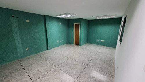 Venta Edificio Comercial A Estrenar - Puerto Cabello