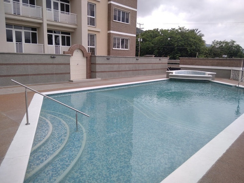 Imagen 18 de 19 de Angela Betancourt Alquila Apartamento En El Trigal Norte Valencia Ata- 04125067379 04244900499