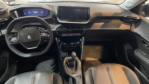 Imagen 22 de 25 de Peugeot 208 Feline Tiptronic