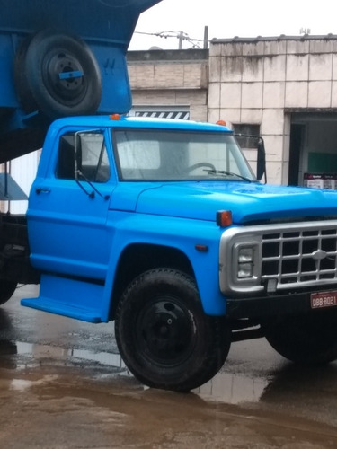 Ford F700