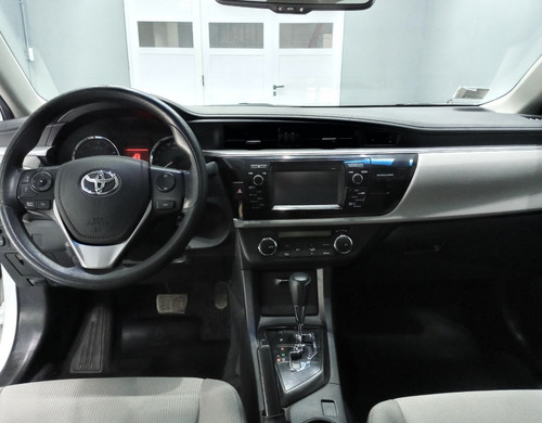 Imagen 5 de 5 de Toyota Corolla Xei Cvt 1.8
