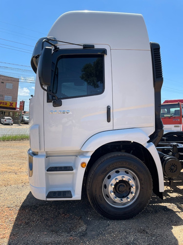 Imagem 9 de 25 de Volkswagen Vw 24280 Bitruck 8x2 Leito Teto Alto Vw 30280