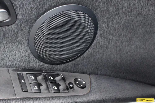 BMW Serie 318i E90 Mt 2010