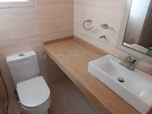 Apartamento En Venta En Santa Fe Norte Piscina Areas Sociales Seguridad Apartamentos Caracas Angela Tochon