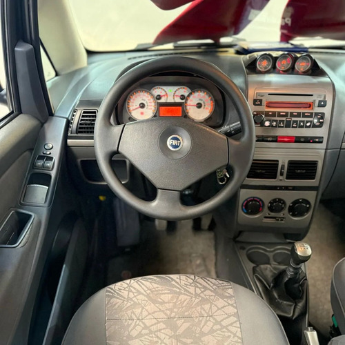 Fiat Idea 1.8 Adventure Flex 5p