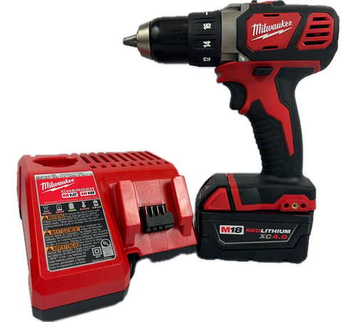 Taladro Inalámbrico Milwaukee M18 2606-21