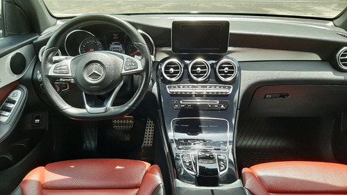 Imagen 7 de 13 de Mercedes-benz Clase Glc 300 Avangard 2019