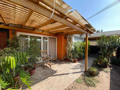 Se Vende Casa Independiente 3d 2b Excelente Ubicación