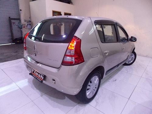 Renault Sandero 2012 Privilege 1.6 Flex Automático + Couro