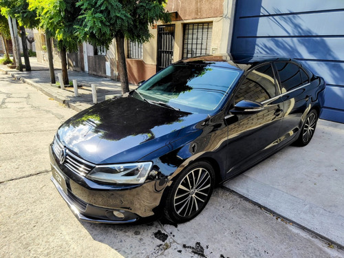 Volkswagen Vento 2.0 Sportline Tsi 200cv Dsg