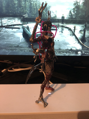 Mcfarlane Toys Clive Barker's Tortured Souls 2: Szaltax (Usado)