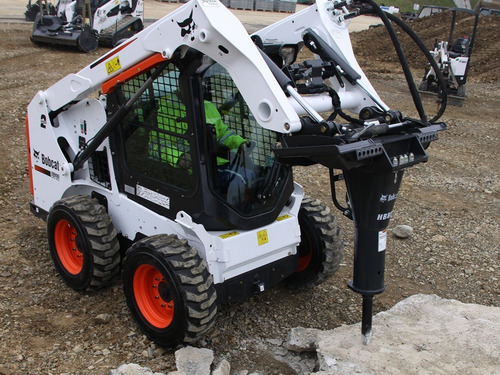 Imagen 15 de 16 de Minicargadora Bobcat, Desde