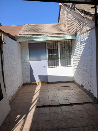 Casa 4 Dormitorios, 2 Baños, 3 E, Dueño, Macul, Metro Quilin