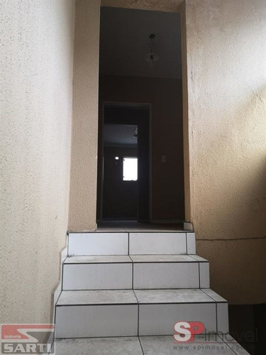 Entrada Para Caminhão . Locação : R$ 6.000,00 - St18538
