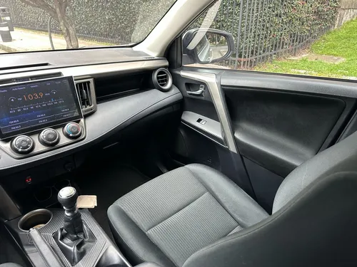 Toyota RAV4 2.0 Life 4x2