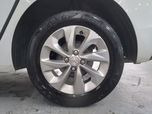 Chevrolet Onix plus ONIX HATCH LTZ 1.0 12V TB FLEX 5P MEC.