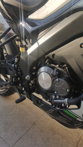 Imagen 8 de 10 de Benelli 180 S