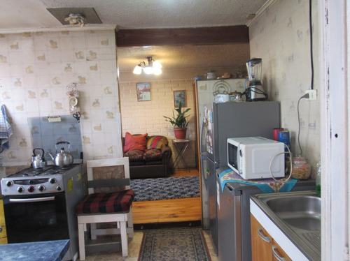 Casa 2 Pisos En Alerce, Puerto Montt, 5 Hab, 2 Baños.
