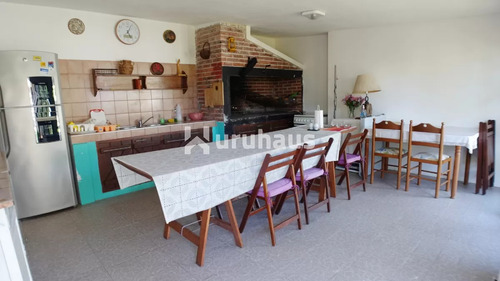 Venta Casa Seis Dormitorios Punta Del Este